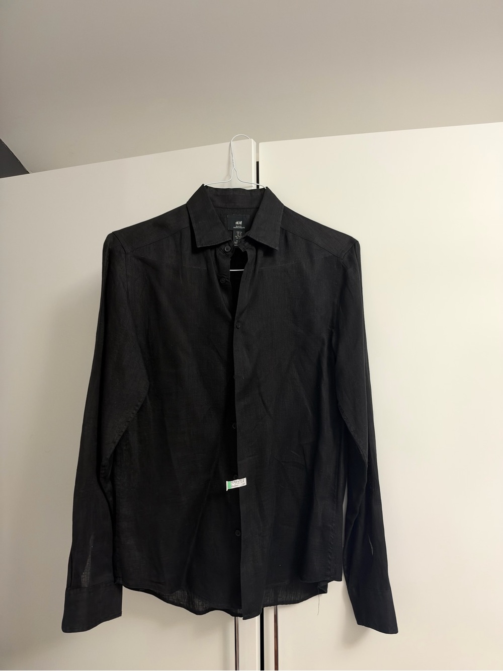 H&M 100% linen Men's Black Button-Up Shirt - XS, slim fit